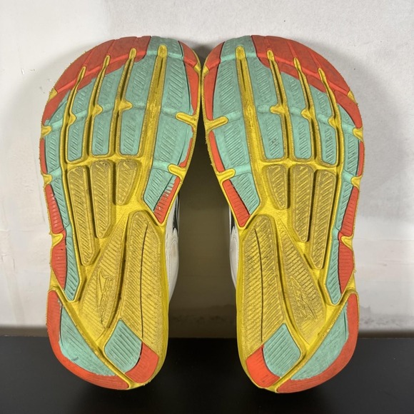ALTRA‎ VIA Olympus Men\'s Size 11 Light Gray Neon Yellow Athletic Running Shoes